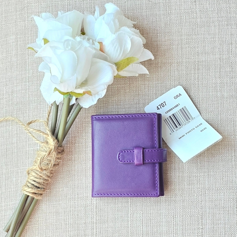 Vintage Coach Trifold Mini Photo / Card Case ( Grape Purple ) # 4707